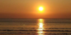 Dumas Beach